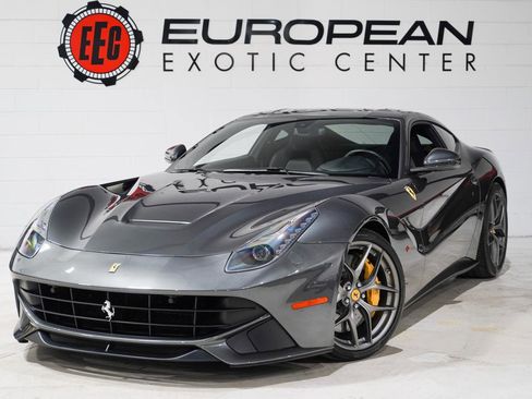 Used 2014 Ferrari F12 Berlinetta image 4