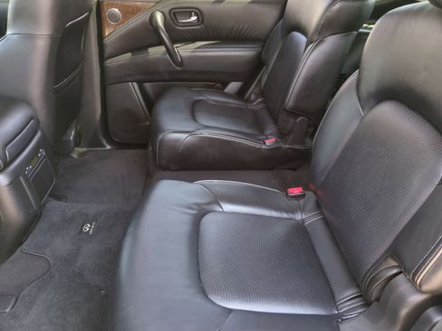 Used 2016 INFINITI QX80 4WD w/ Driver's Assistance Package image 20