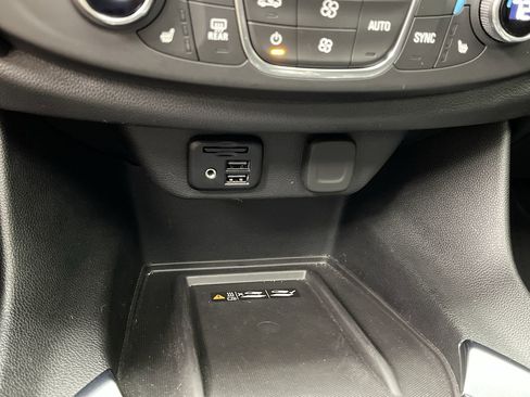 Certified 2023 Chevrolet Traverse RS AWD/4WD image 31