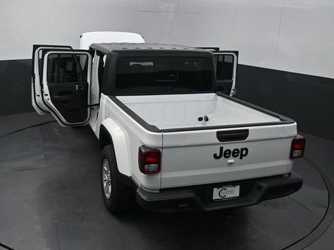 Used 2022 Jeep Gladiator Sport AWD/4WD image 69