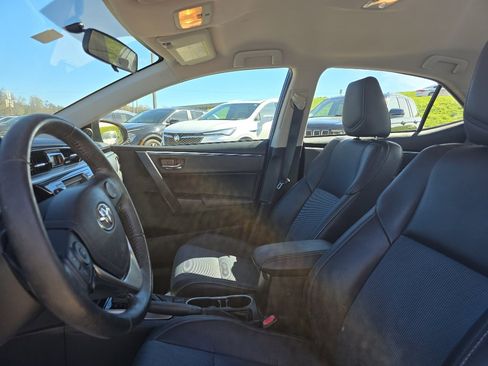 Used 2016 Toyota Corolla S image 19