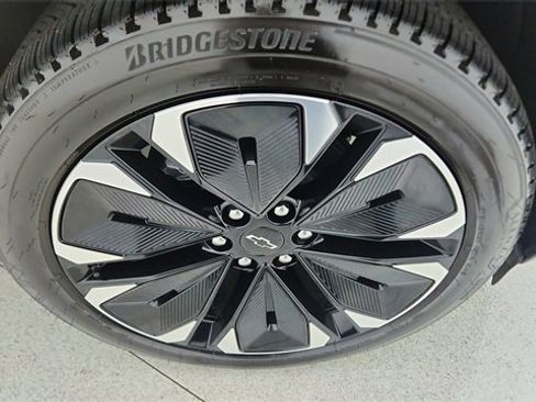 Used 2025 Chevrolet Blazer EV RS image 57