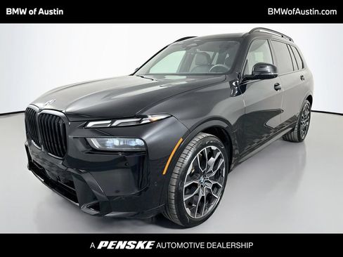 Used 2026 BMW X7 xDrive40i w/ M Sport Package AWD/4WD image 1