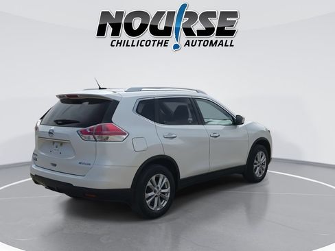 Used 2015 Nissan Rogue SV AWD/4WD image 8
