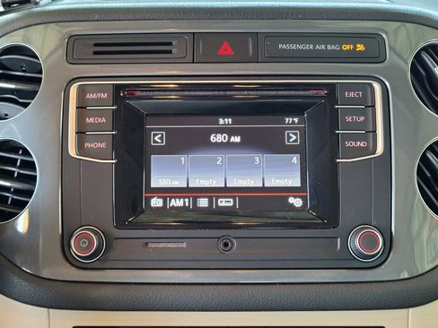 Used 2016 Volkswagen Tiguan S AWD/4WD image 11