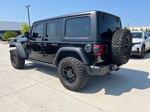 Used 2024 Jeep Wrangler Unlimited Sport AWD/4WD image 6