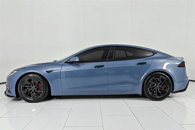 Used 2026 Tesla Model S Plaid AWD/4WD image 9