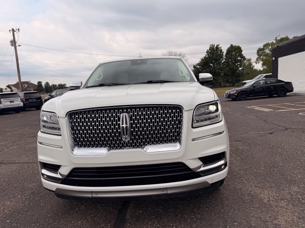 Used 2021 Lincoln Navigator L Black Label AWD/4WD image 12