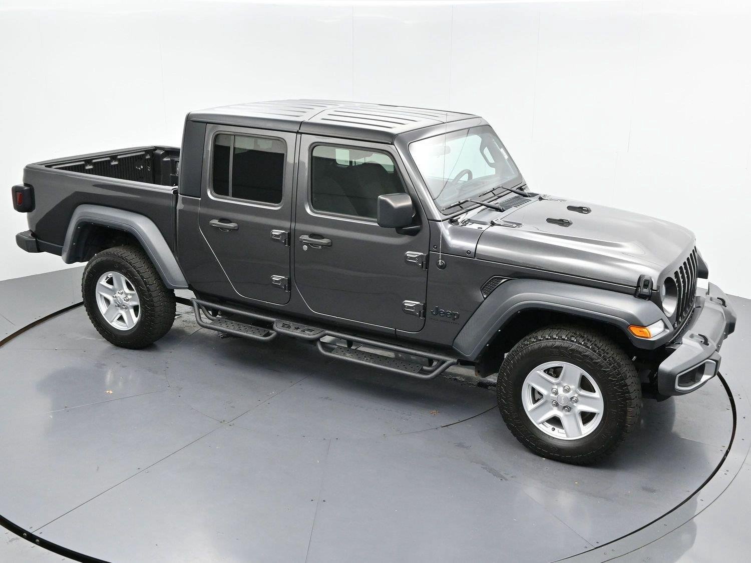 Used 2023 Jeep Gladiator Sport AWD/4WD image 33