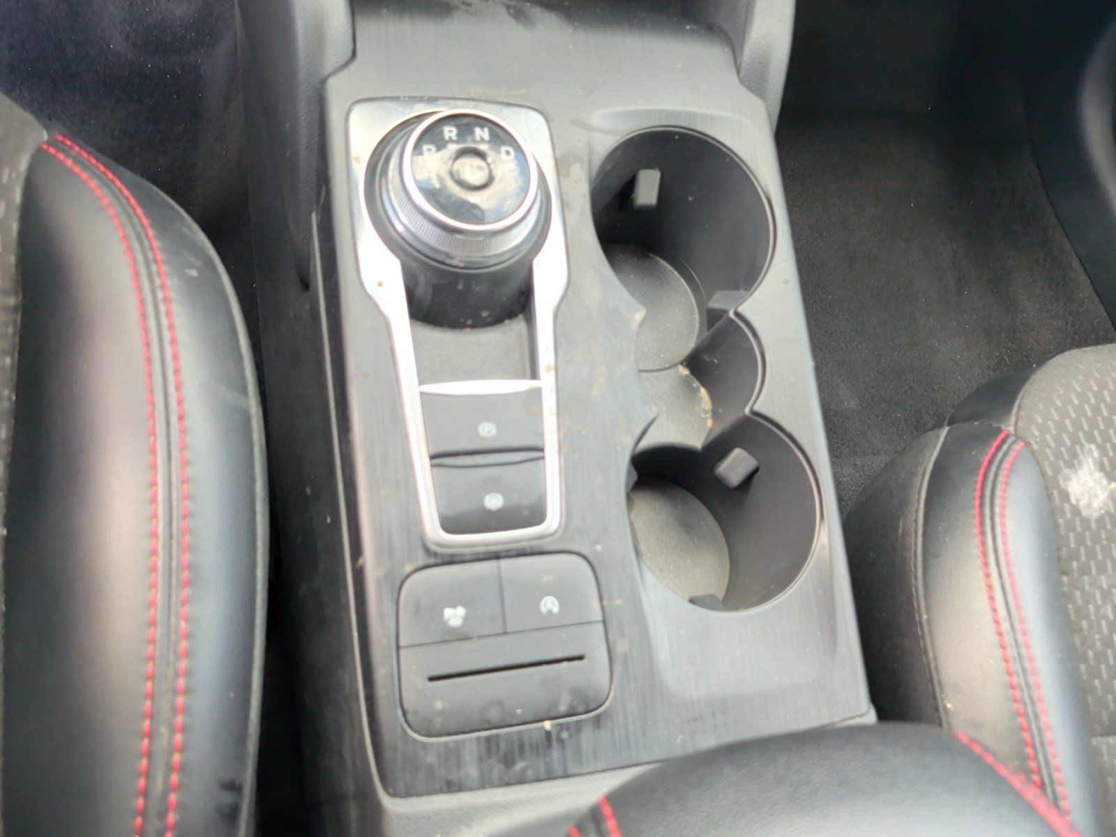 Certified 2025 Ford Escape ST-Line AWD/4WD image 18