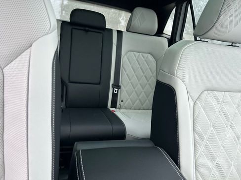 New 2026 Volkswagen Atlas Cross Sport SEL Premium R-Line AWD/4WD image 40