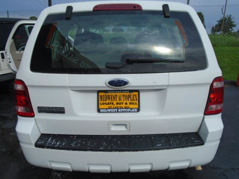 Used 2012 Ford Escape XLS AWD/4WD image 8