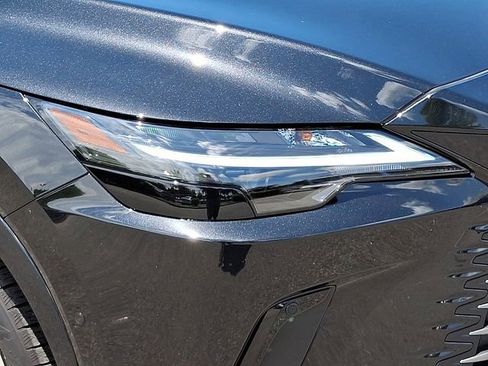 Used 2024 Lexus RX 350 Premium Plus w/ Convenience Package image 11