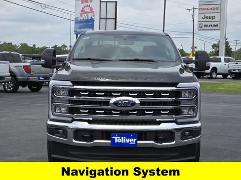 New 2025 Ford F250 Lariat w/ FX4 Off-Road Package image 3