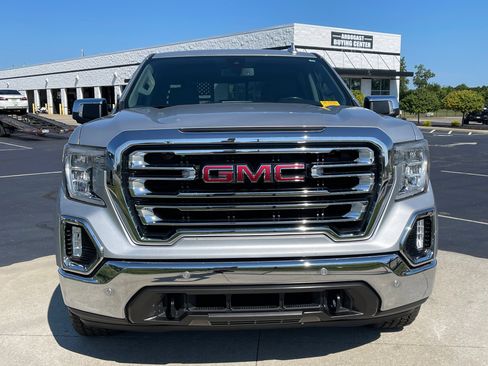 Used 2020 GMC Sierra 1500 SLT w/ SLT Premium Plus Package AWD/4WD image 2