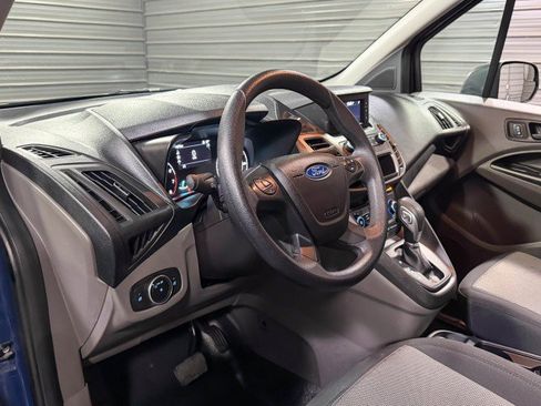 Used 2019 Ford Transit Connect XL image 18