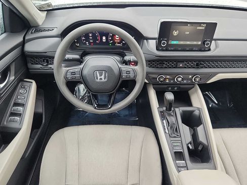 Used 2023 Honda Accord LX image 11