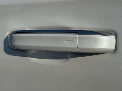 Certified 2023 Cadillac Escalade Premium Luxury w/ Performance Package image 14