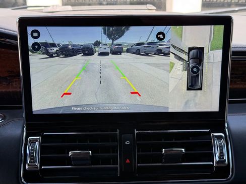 Used 2023 Lincoln Navigator Black Label AWD/4WD image 38