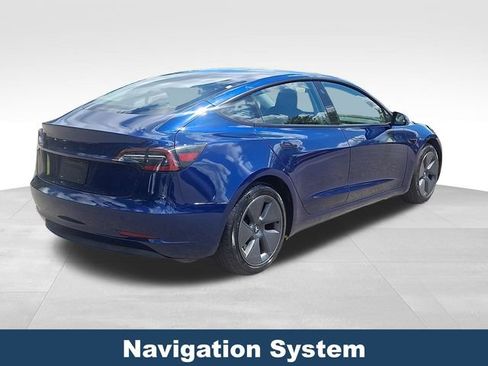 Used 2023 Tesla Model 3 Standard Range RWD image 7