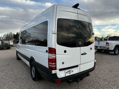 Used 2014 Mercedes-Benz Sprinter 2500 image 8
