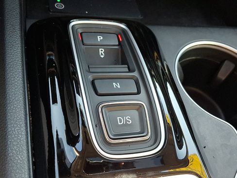 Certified 2023 Honda Pilot Elite image 15