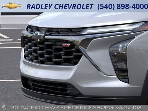 New 2026 Chevrolet Trax RS w/ Sunroof Package image 13