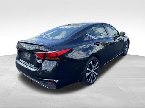 Used 2022 Nissan Altima 2.5 SR FWD image 5