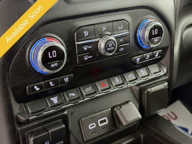Used 2022 GMC Sierra 2500 AT4 w/ AT4 Preferred Package AWD/4WD image 16