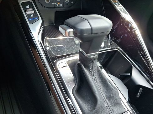 New 2025 Kia Sorento SX image 17