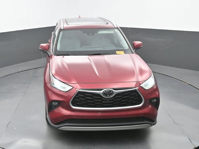 Used 2021 Toyota Highlander Platinum FWD image 14