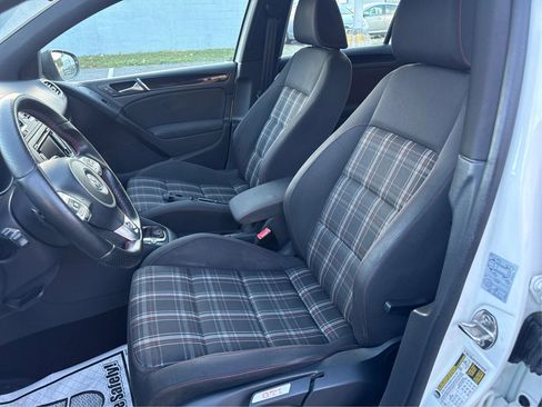 Used 2013 Volkswagen Golf 4-Door image 11