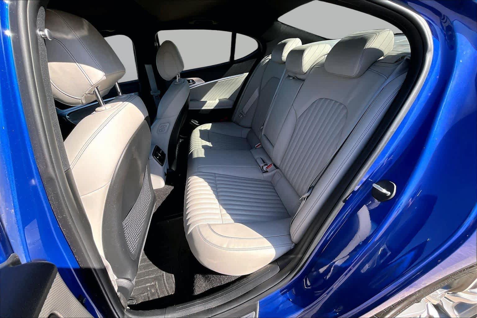 Used 2022 Genesis G70 2.0T w/ Prestige Package RWD image 20