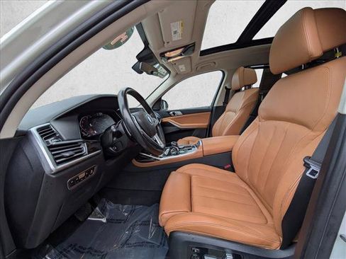 Used 2019 BMW X7 xDrive40i w/ Premium Package image 18
