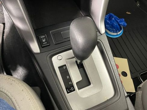 Used 2015 Subaru Forester 2.5i Premium w/ All-Weather Package image 8