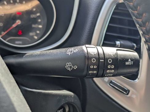 Used 2018 Jeep Compass Latitude w/ Popular Equipment Group image 27