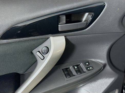 Used 2022 Mitsubishi Eclipse Cross ES image 23