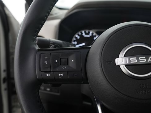 Used 2023 Nissan Rogue SV w/ SV Premium B Package AWD/4WD image 25