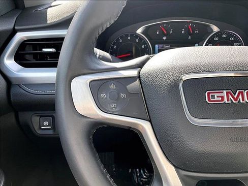Used 2019 GMC Acadia SLT w/ Black Edition FWD image 18