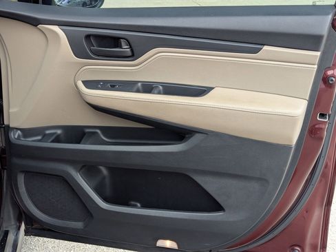Used 2020 Honda Odyssey EX-L image 25