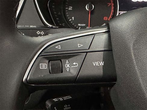 Used 2022 Audi Q5 2.0T Premium image 25