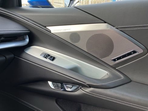 Used 2025 Chevrolet Corvette Stingray Premium Cpe w/ 3LT image 21