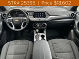Used 2021 Chevrolet Blazer LT image 3