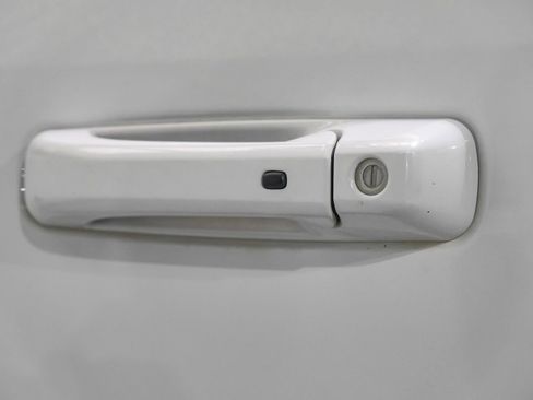 Used 2018 RAM 2500 Limited image 40