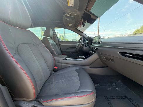 Used 2022 Hyundai Sonata SEL Plus FWD image 16