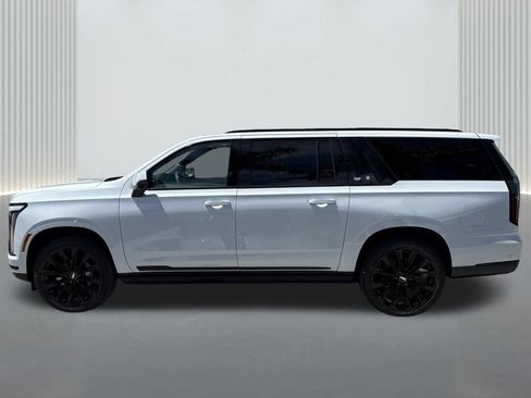 New 2026 Cadillac Escalade ESV Platinum Sport AWD/4WD image 8