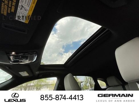 Used 2025 Lexus RX 350 Premium w/ Convenience Package AWD/4WD image 21