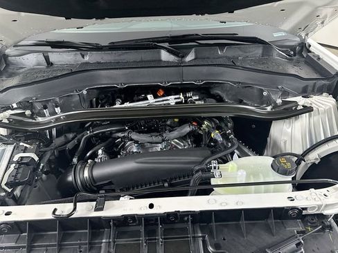 New 2026 Ford Explorer ST-Line w/ ST-Line Street Pack image 32