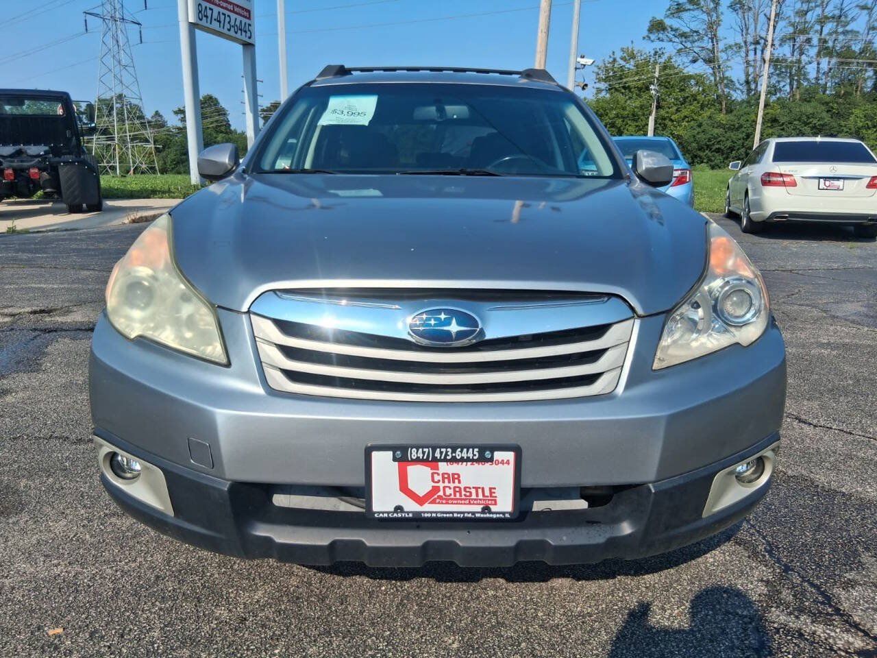 Used 2010 Subaru Outback 2.5i Premium AWD/4WD image 2