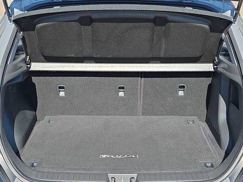 Used 2023 Hyundai Kona SE image 23